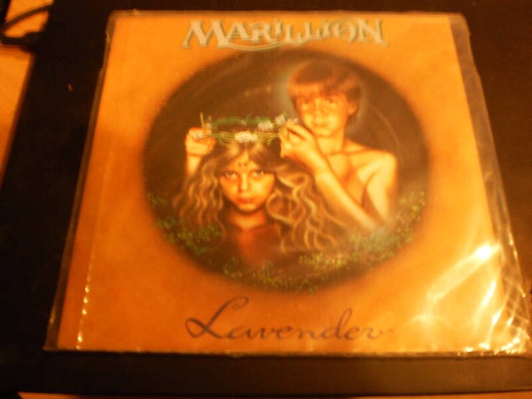 Single Marillion - Lavender   NIEUW
