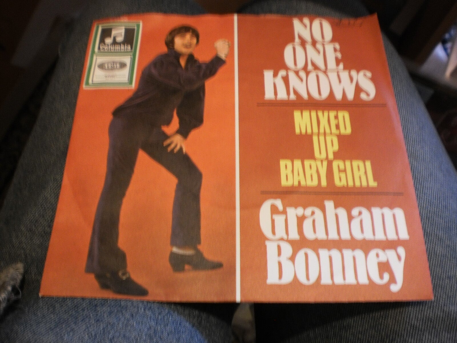 single Graham Bonney - No one knows