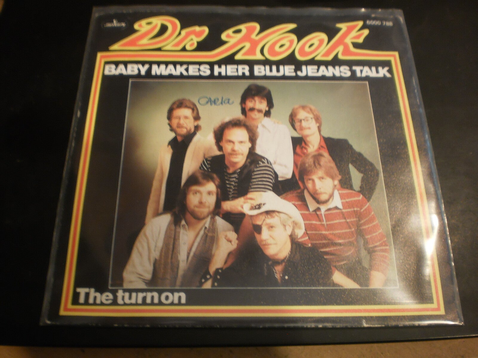 Dr. Hook - Baby makes her blue Jeans Talk