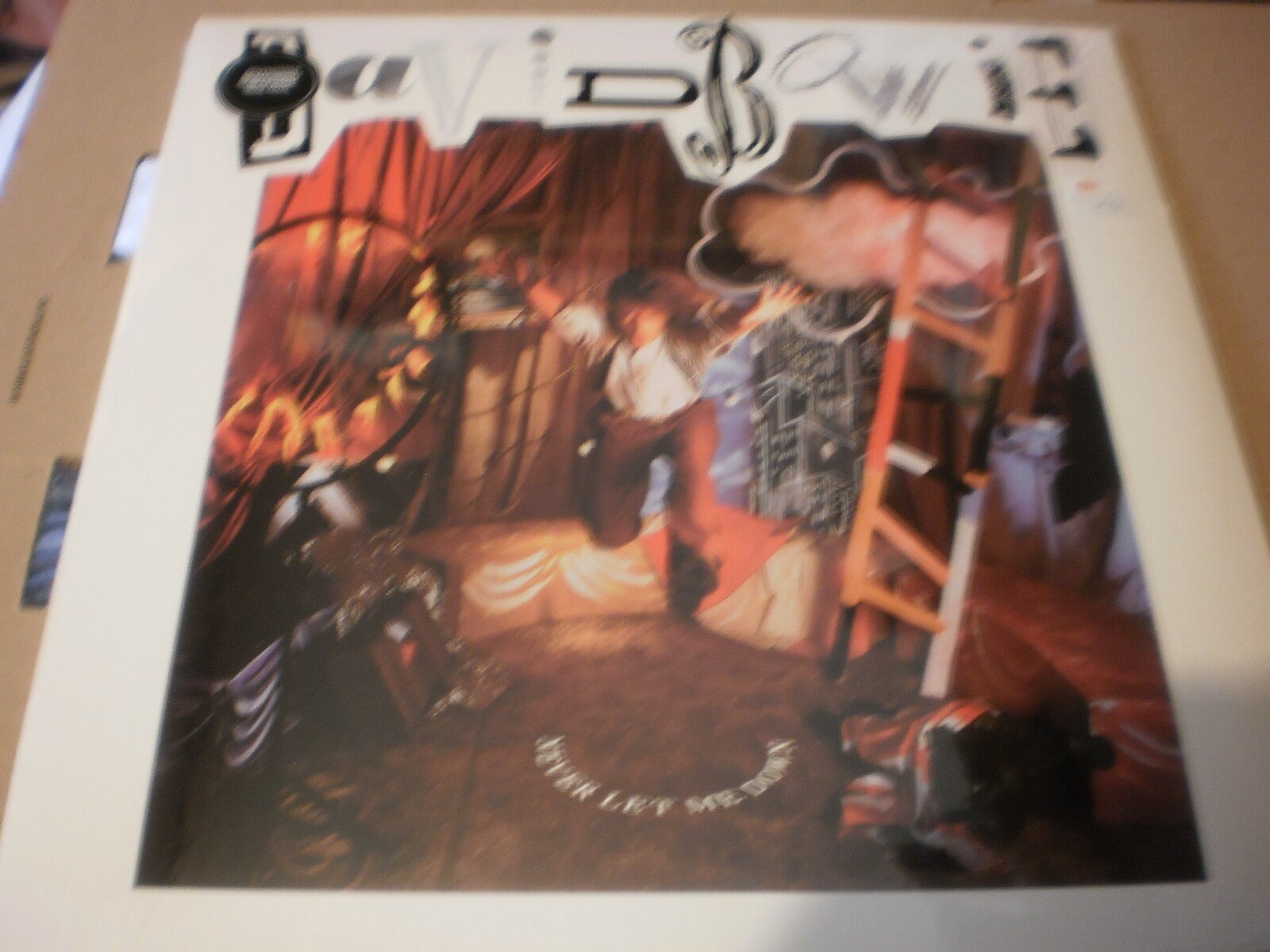 Lp David Bowie - Never let me down   NIEUW