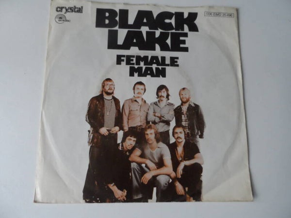 Single Black Lake - Female Man / Sail with me
