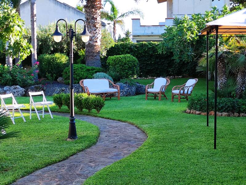 Casa vacanze col suo splendido prato verde 