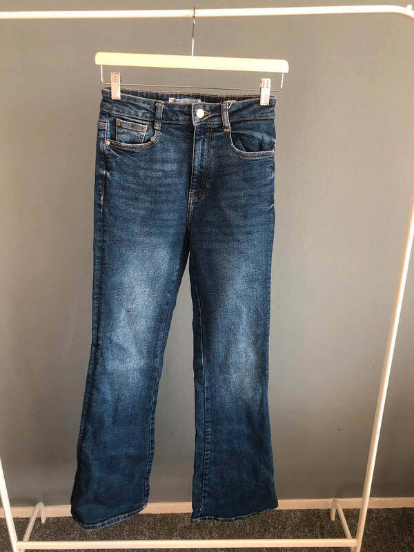 Zara Jeans
