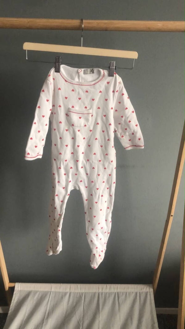 Bout'Chou Wit Kruippakje met Rode Hartjes - Melissa