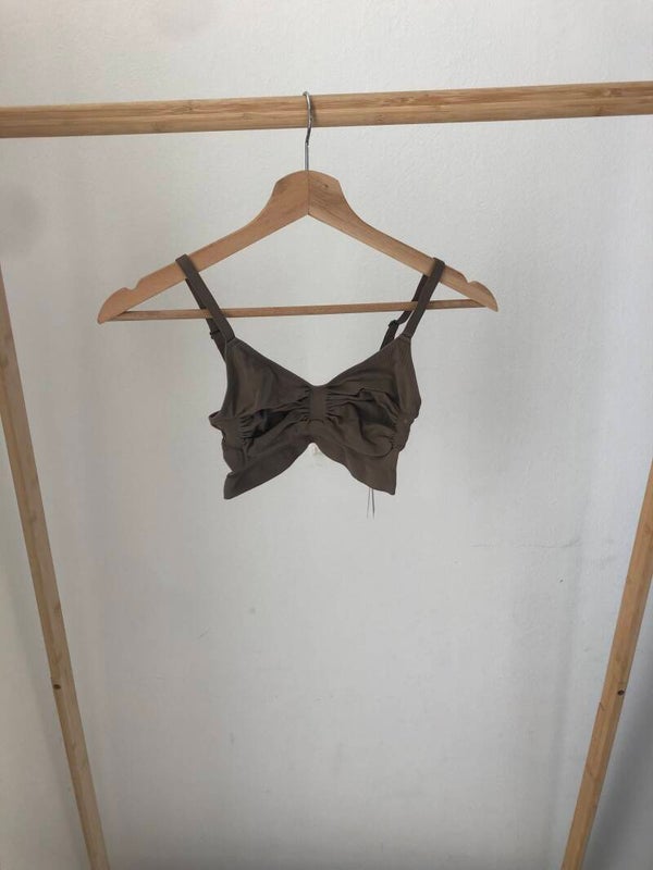 Creamy fabrics bh