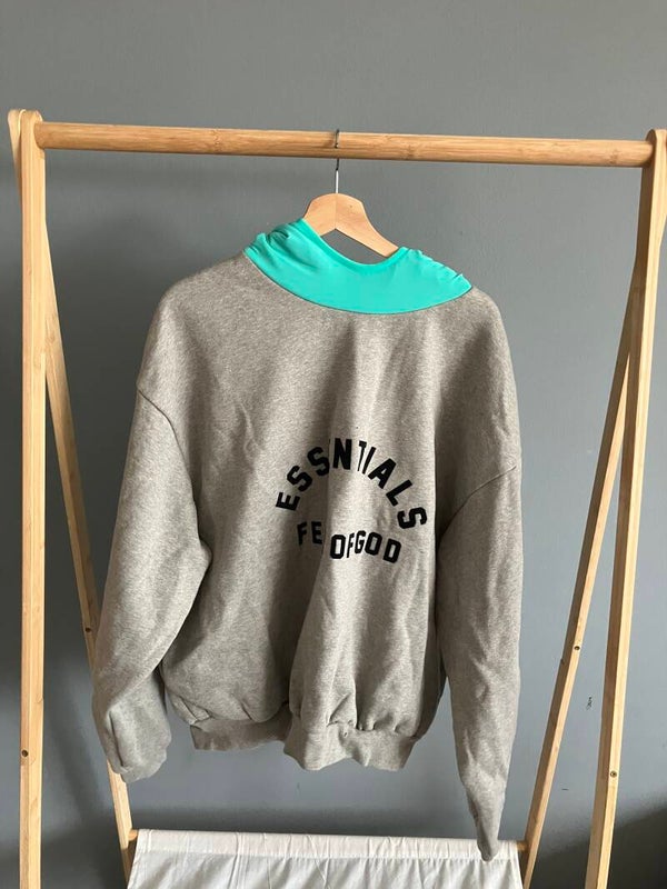 Stoere Essentials sweater - Laura Carpels