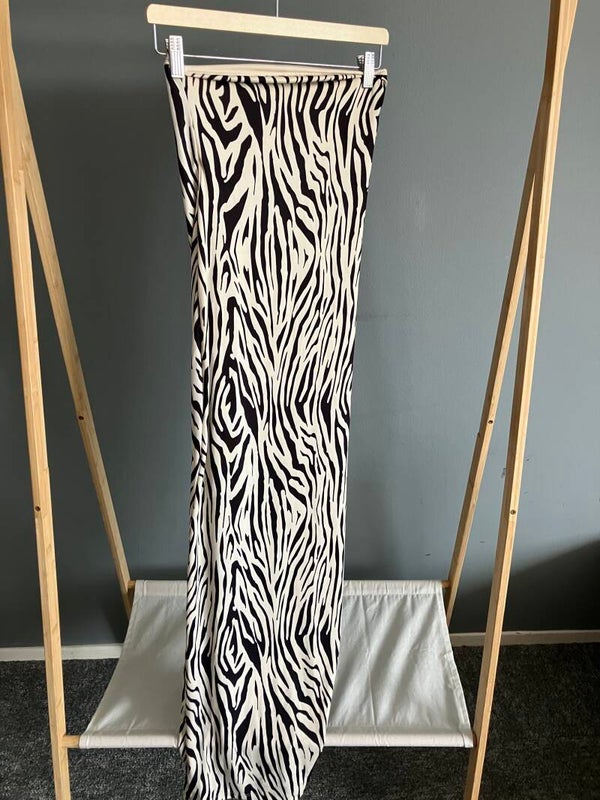 Nieuw Bershka print jurk - Laura Carpels