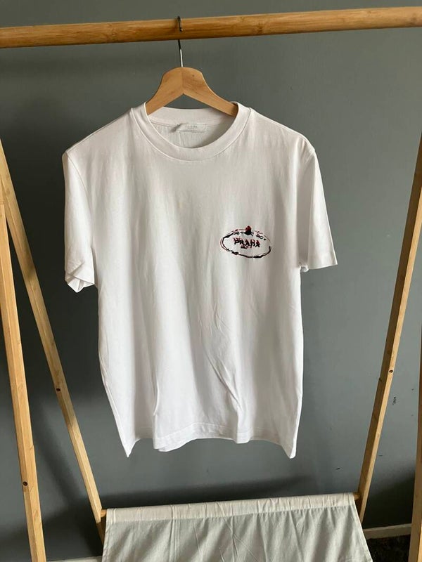 Prada tshirt