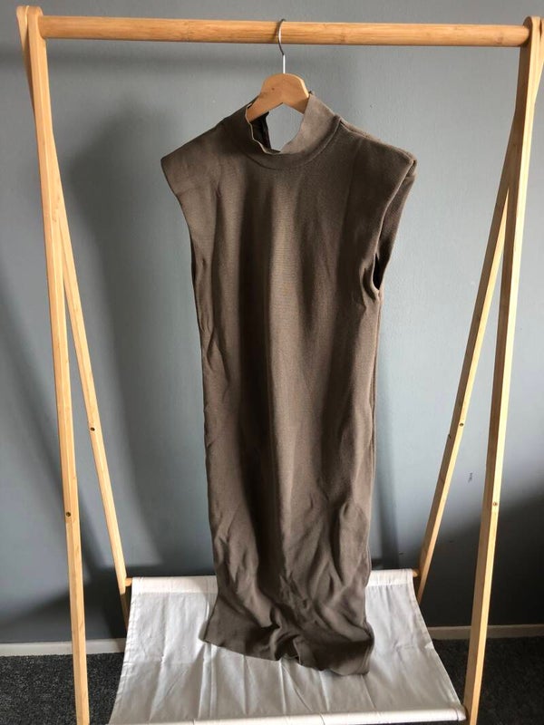 Prachtige Zara Jurk - Mystery Closet