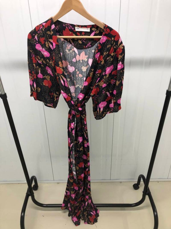 Zara Tropische Bloemenprint Maxi-Jurk - Fatima Moreira de Melo