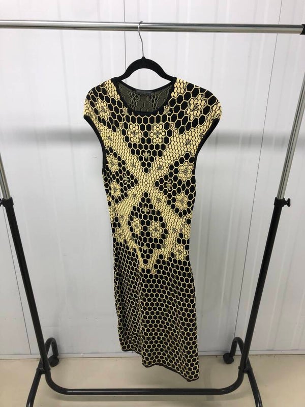 Alexander McQueen Honeycomb Jurk - Nathalie & Nick