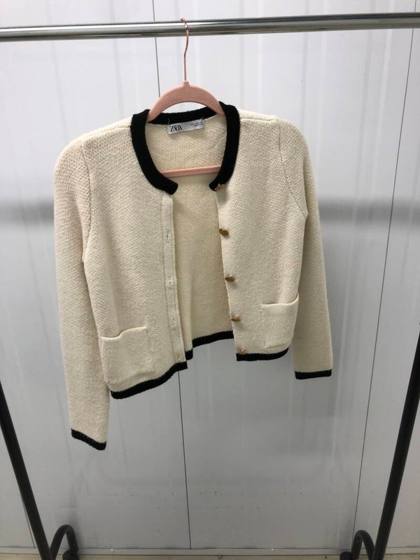 ZARA Getextureerd Knit Vest - Nathalie & Nick