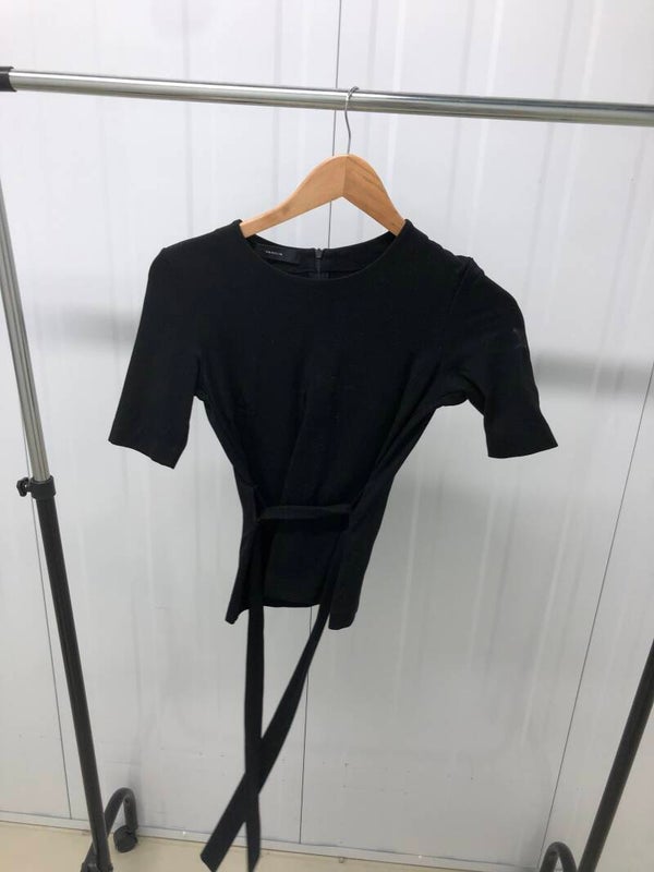 VANILIA 'Classic T-shirt' Wikkeltop - Nathalie & Nick