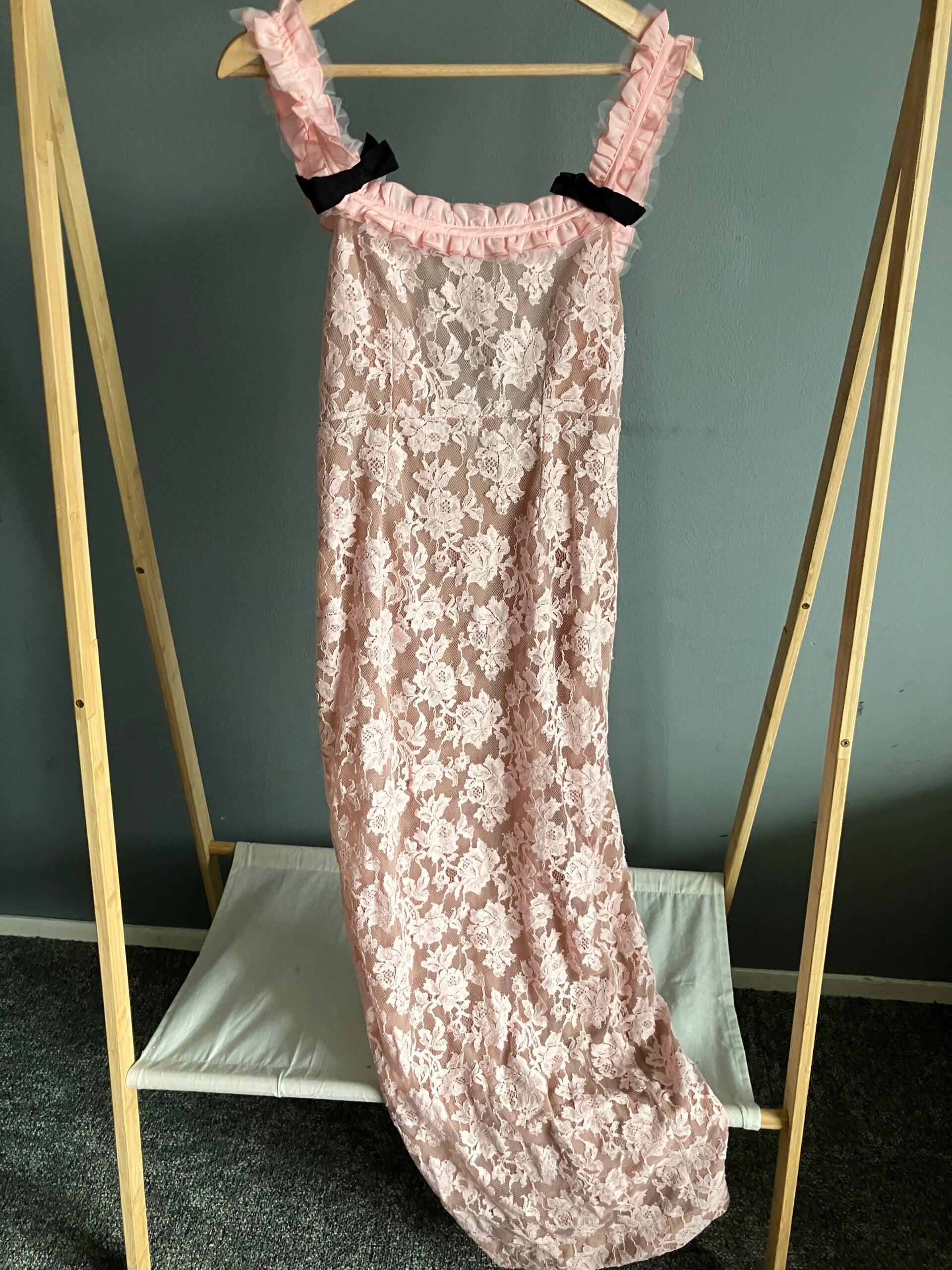 Nieuw Innovare Denim Floral Lace Maxi Dress Pink - Melissa