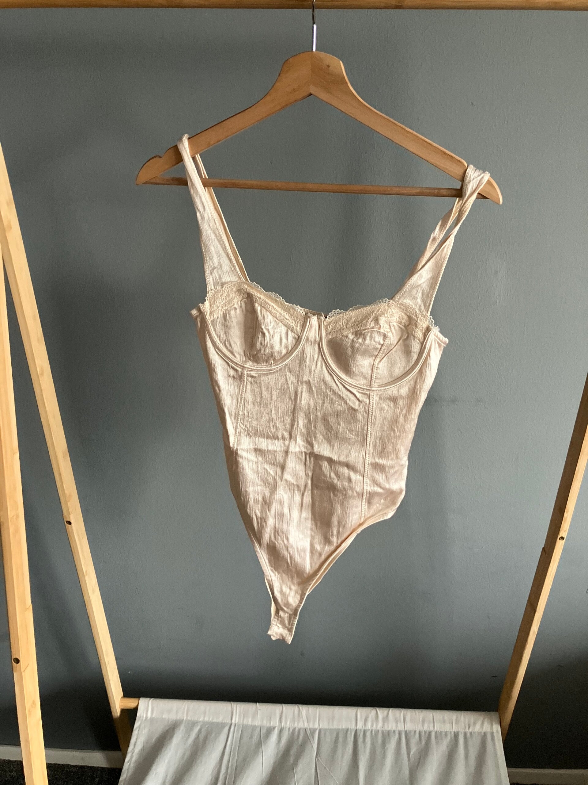ZARA Corset Style Lace Body - Melissa