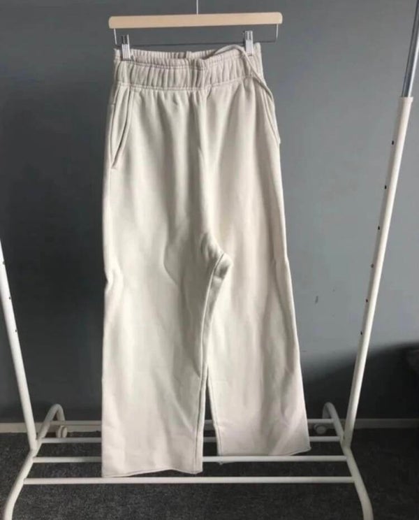 Entire Studios Wijde Sweatpants Off-White - Sarah Puttemans