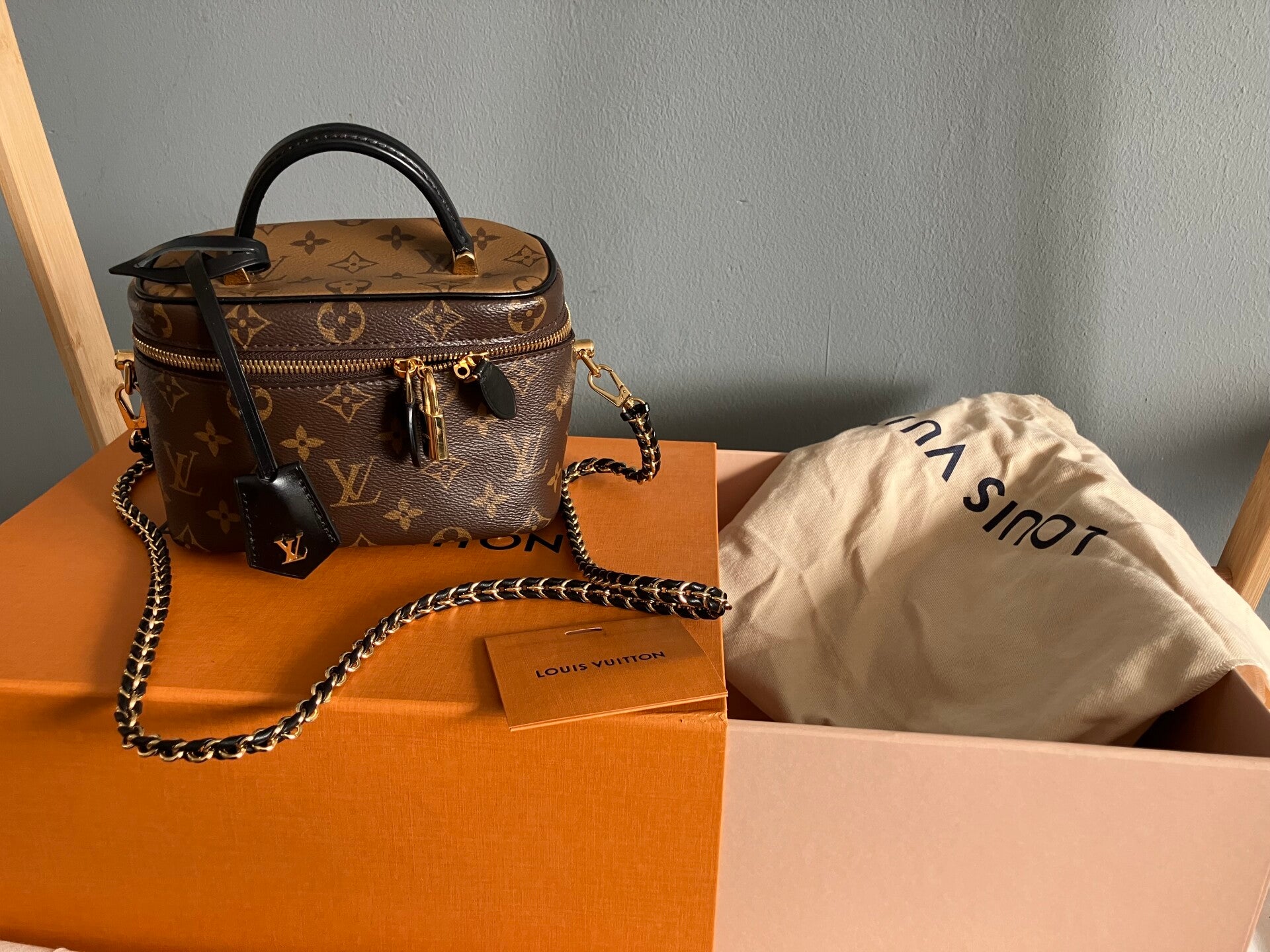 Louis Vuitton vanity Pm bag