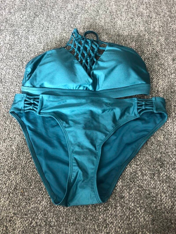 Hunkemöller x Danielle van Grondelle strappy bikini – Rose Bertram