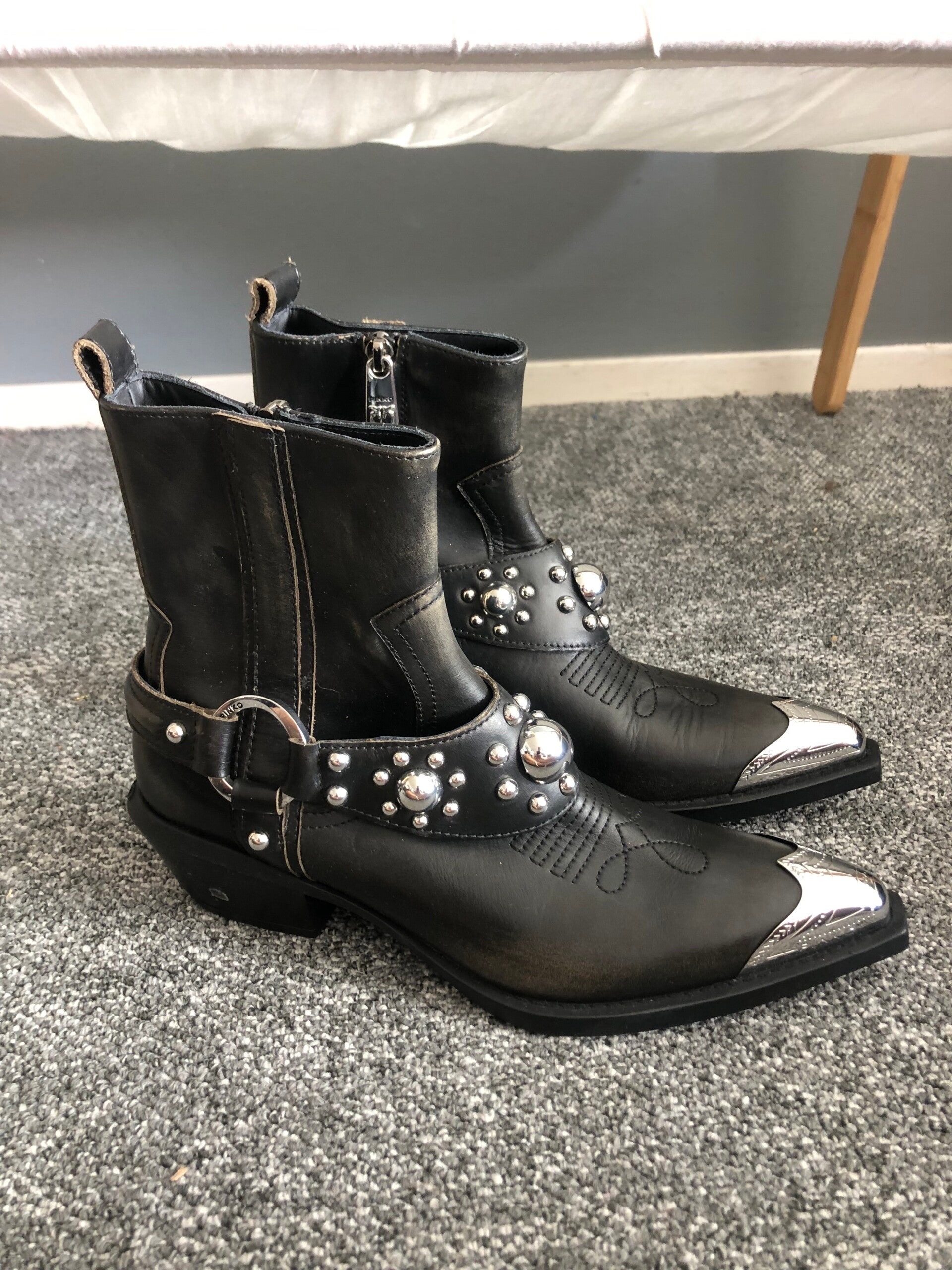 Pinko Texan ankle boots zwart - Rose Bertram
