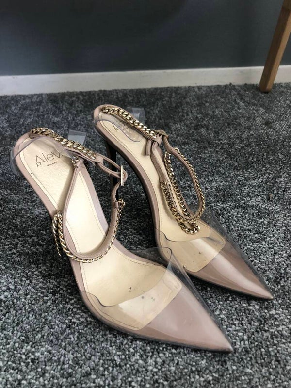 Aleví Milano PVC chain pumps nude - Rose Bertram