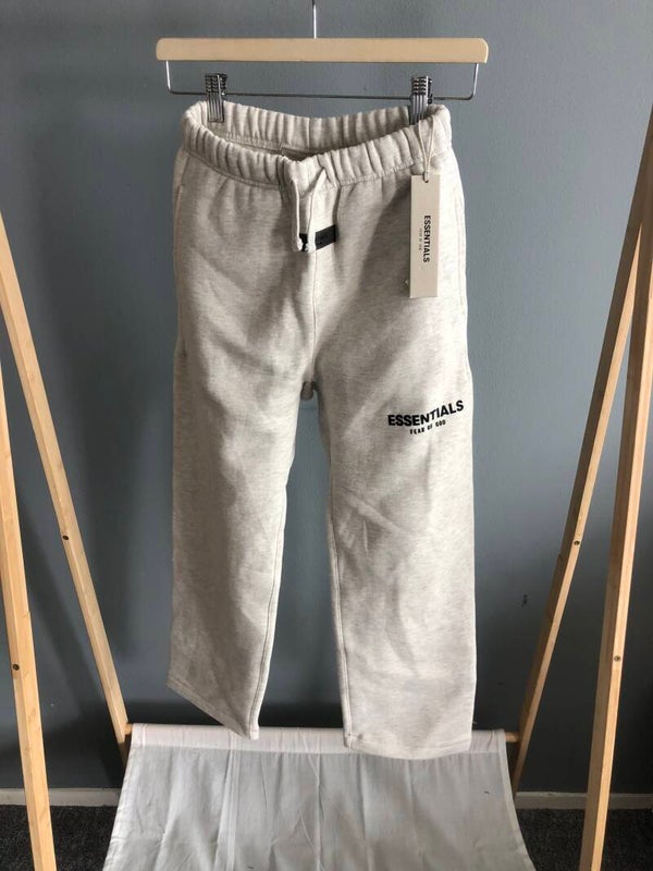 Fear of God Essentials joggingbroek - Rose Bertram
