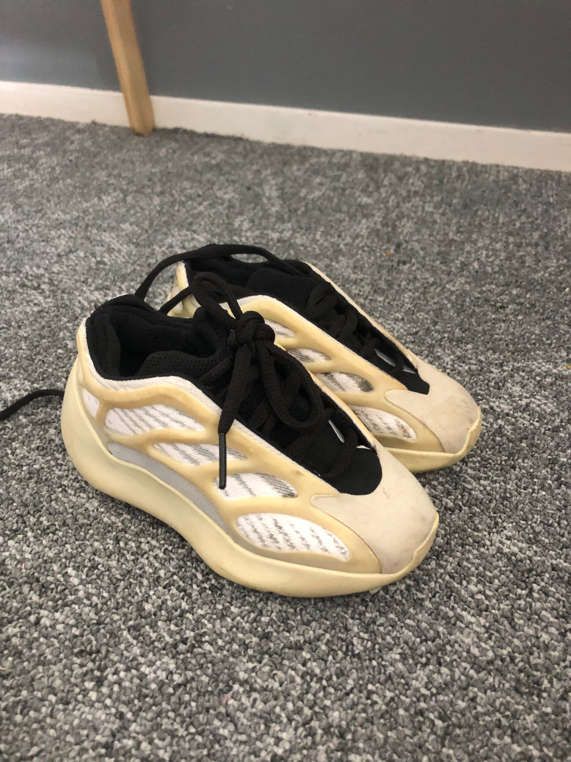 Adidas Yeezy 700 V3 Azael Kids - Rose Bertram