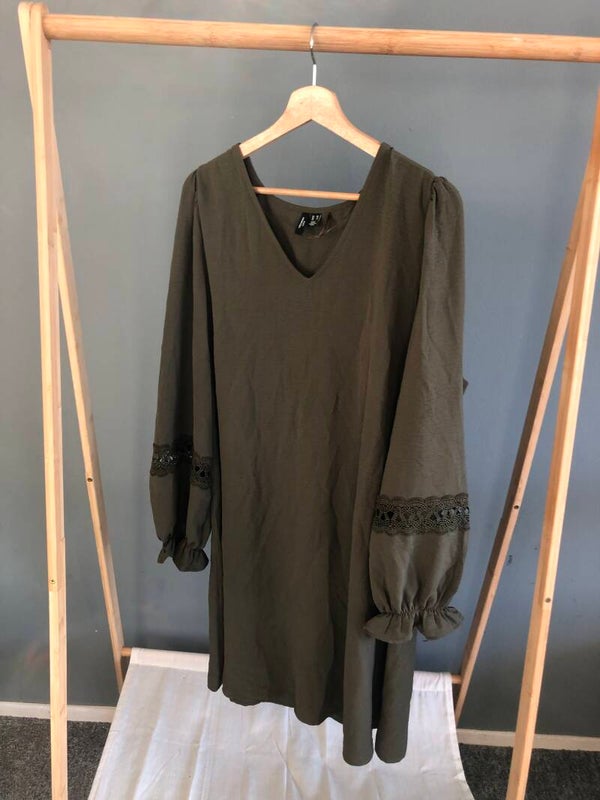Modieuze jurk van Vero Moda - Margo