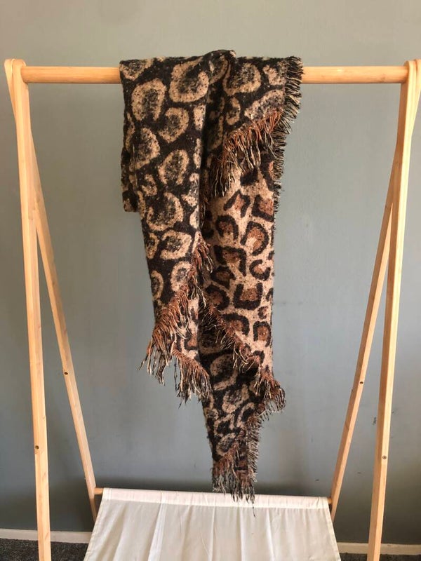 Sjaal met panter print - Ajla