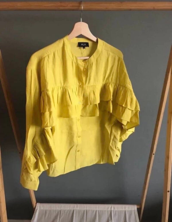 Alix The Label Ruffled Blouse Yellow - Roos Reedijk