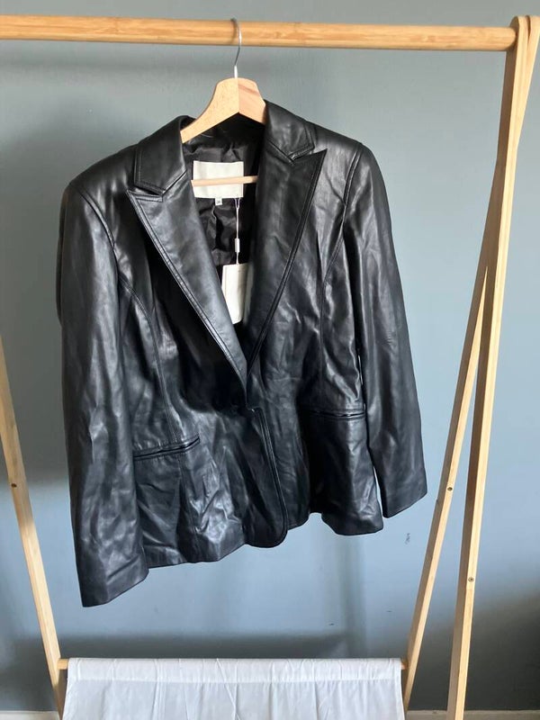 Blazer fifth house