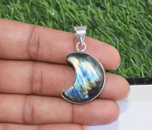 Bijoux de pierre naturelle: Labradorithe