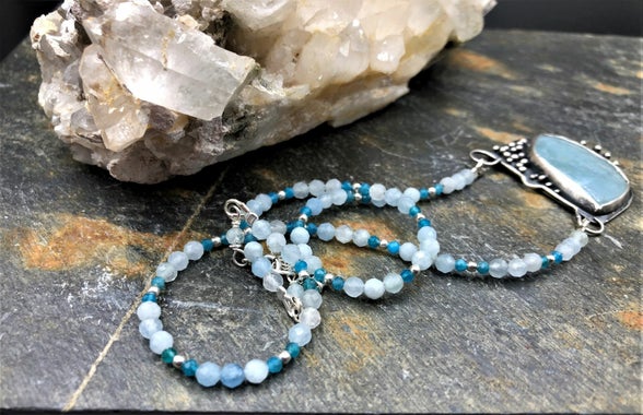 Hart van Steen sieraden spiritualiteit edelstenen zilver edel straat