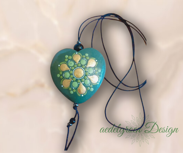 Heart Necklace made of wood with Obsidian pearl "green gold" - on both sides