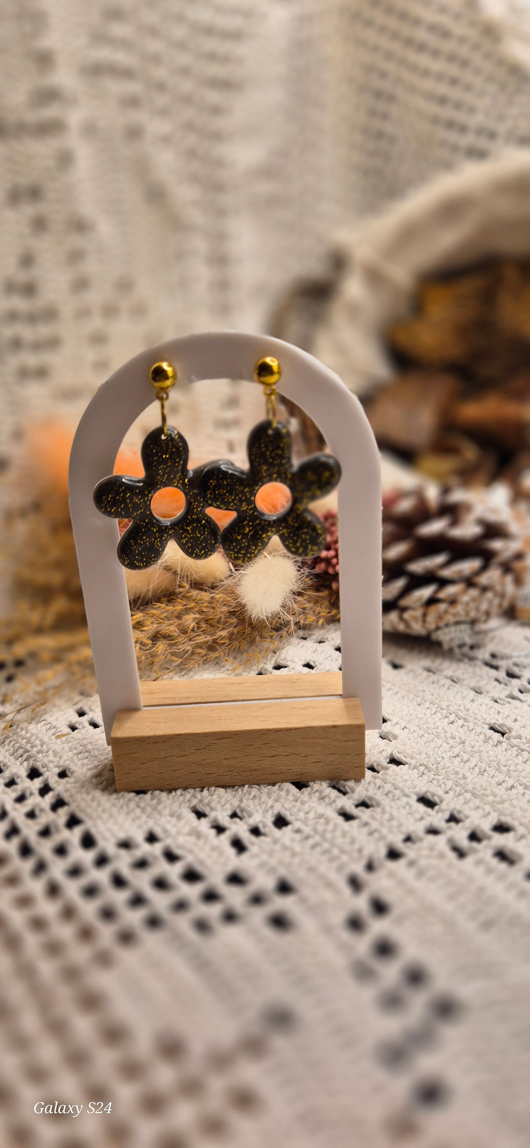 Fleur noire pailletée