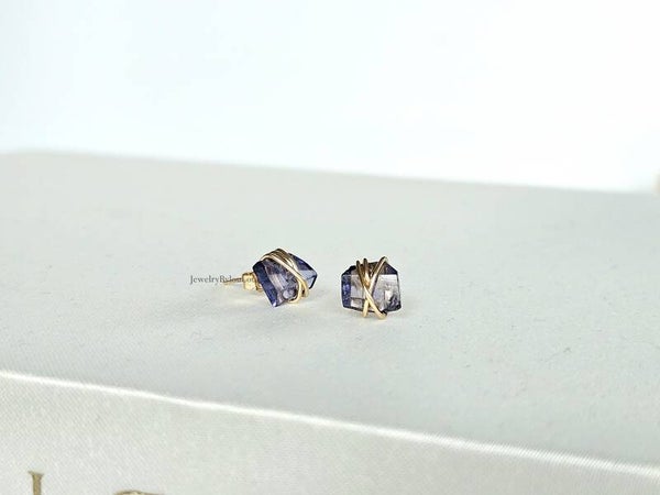 Iolite stud earrings, 14k goldfilled - 925 sterling silver