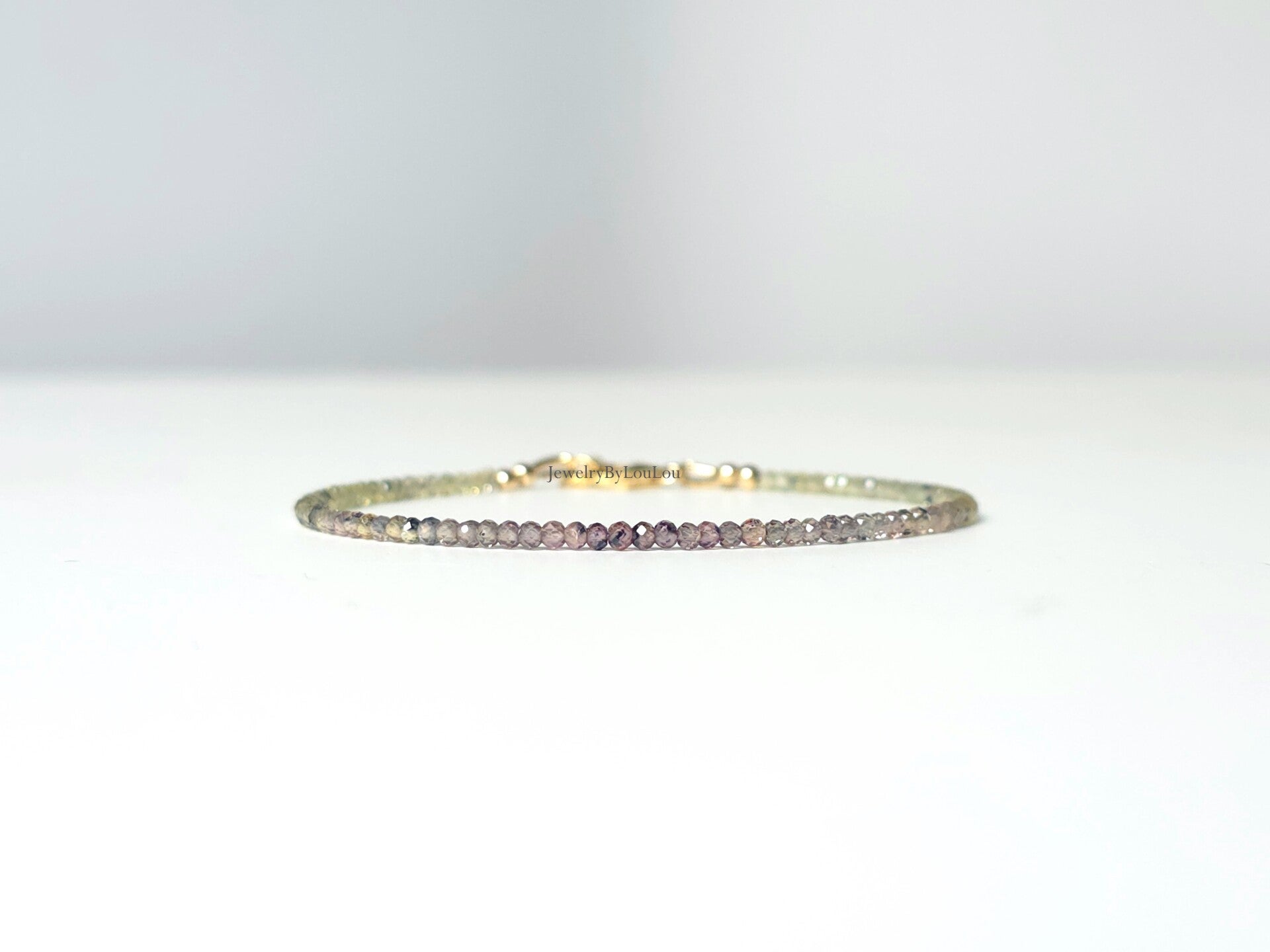 Zacht groen-roze Saffier kralen armband, 14k goldfilled - 925 sterling zilver