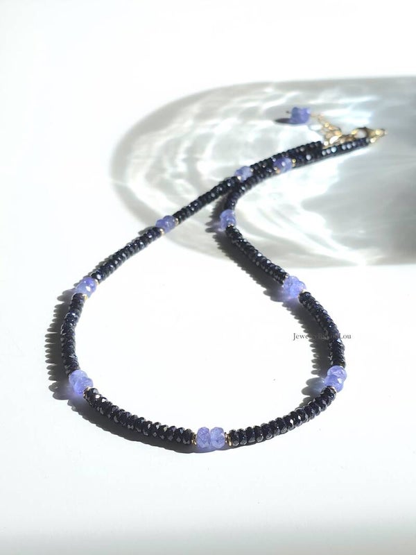 Donkerblauwe Goudsteen en Tanzaniet kralen ketting, 14k goldfilled - 925 sterling zilver