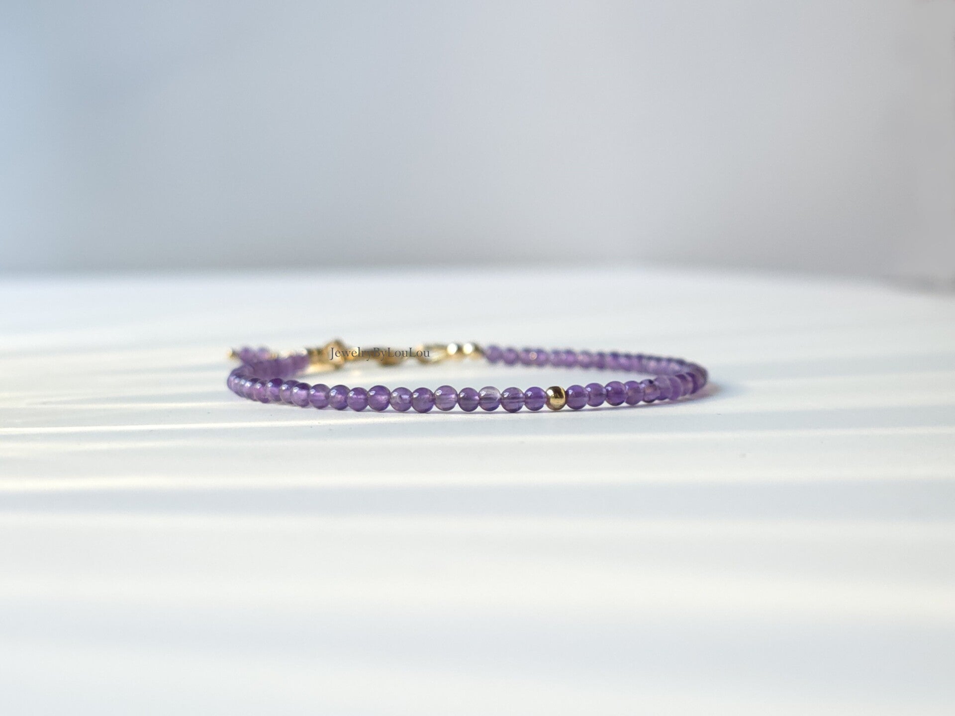 Amethist kralenarmband 2mm, 14k goldfilled - 925 sterling zilver