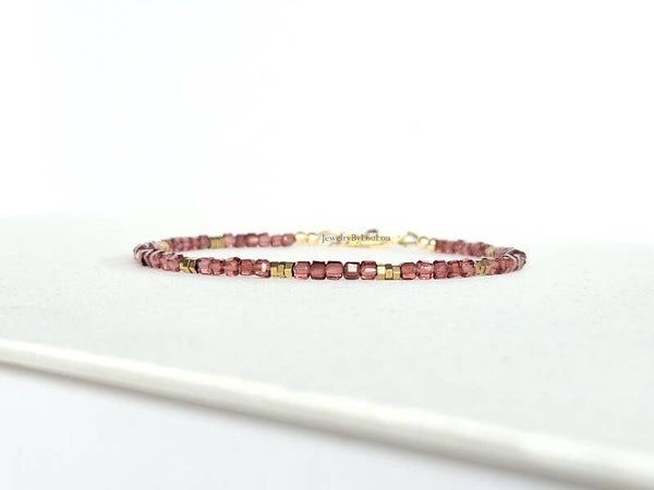 Malaya Garnet beaded bracelet 3mm, 14k gold-filled - 925 sterling silver