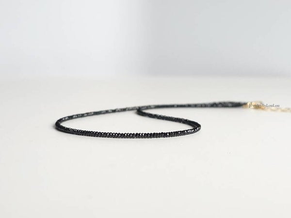 Zwarte Spinel kralenketting 2mm, 14k goldfilled - 925 sterling zilver