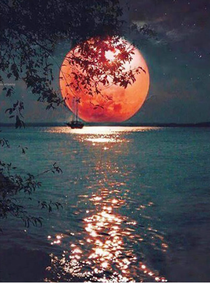 Diamond painting maan boven water