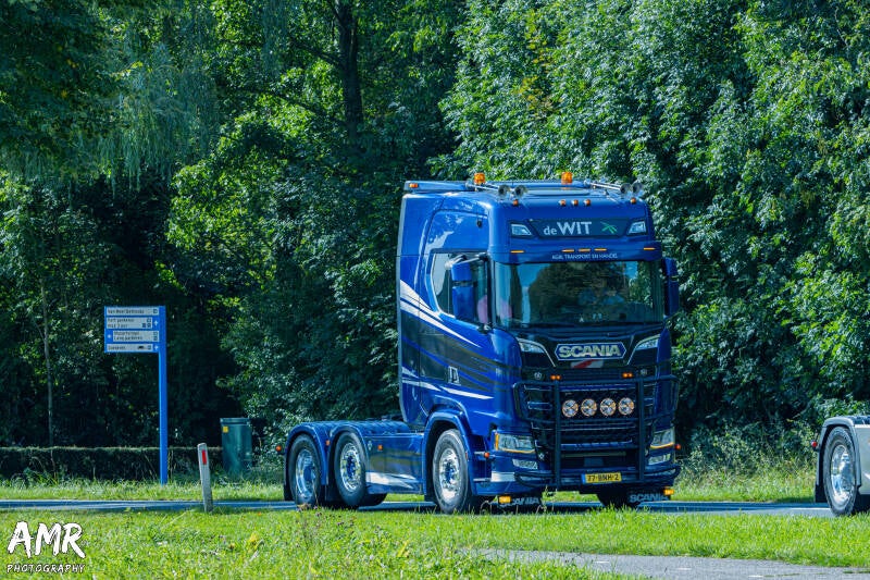 truckrun-2024-dirksland-165-van-239-standard.jpg