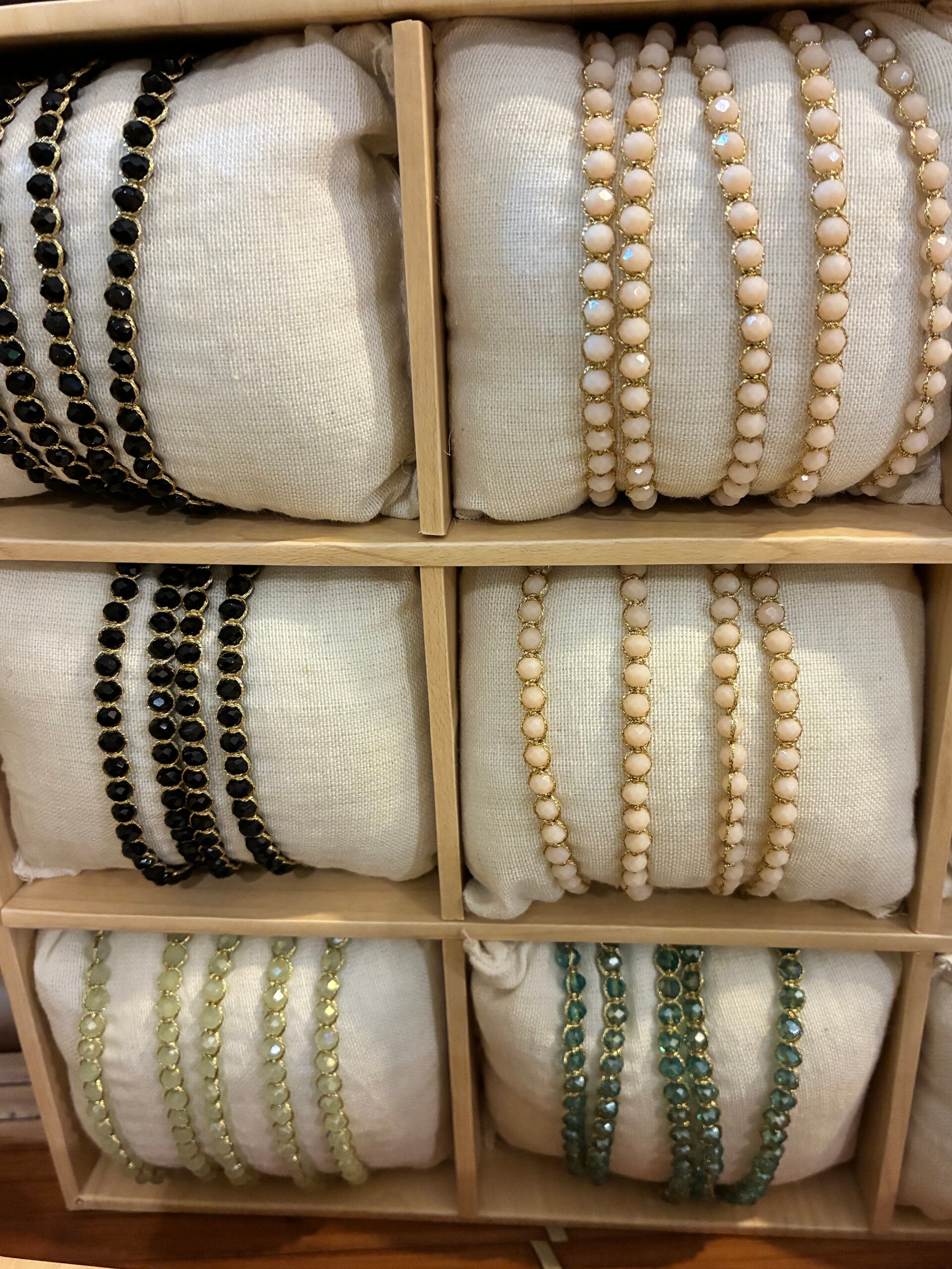 Braccialetto con perline