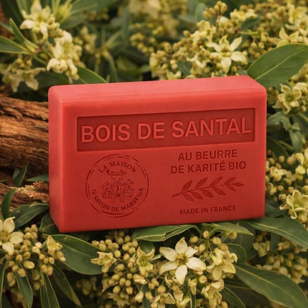 Savon parfumé au bois de santal
