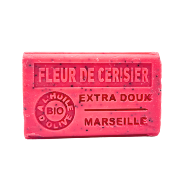 Savon artisanal aux fleurs de cerisier