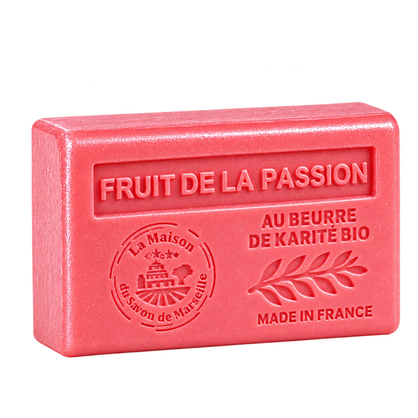 Savon artisanal senteur fruit de la passion au beurre de karité bio.