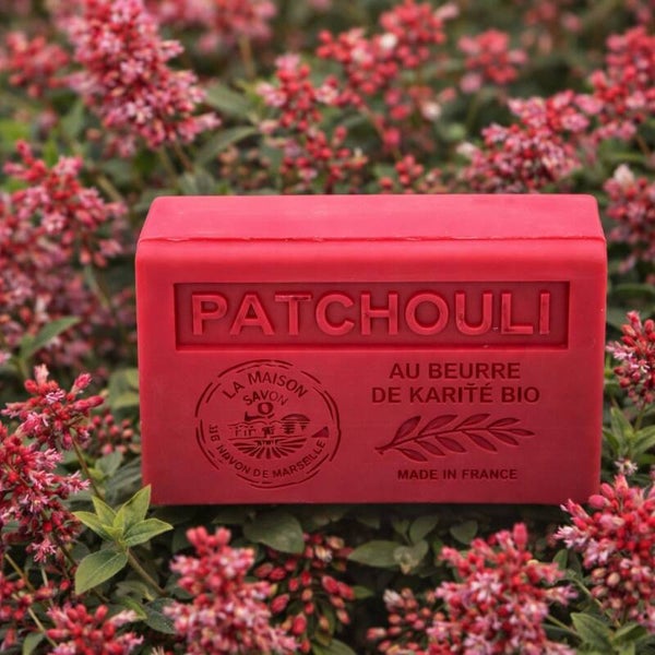 Savon parfumé au patchouli