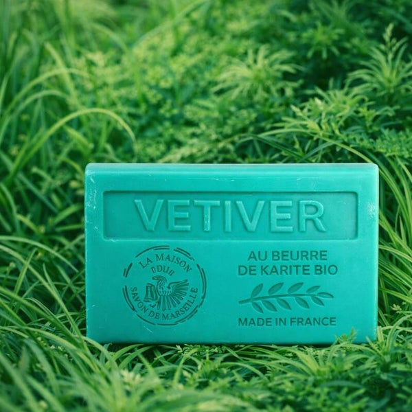 Savon au parfum du  Vétiver Intense.