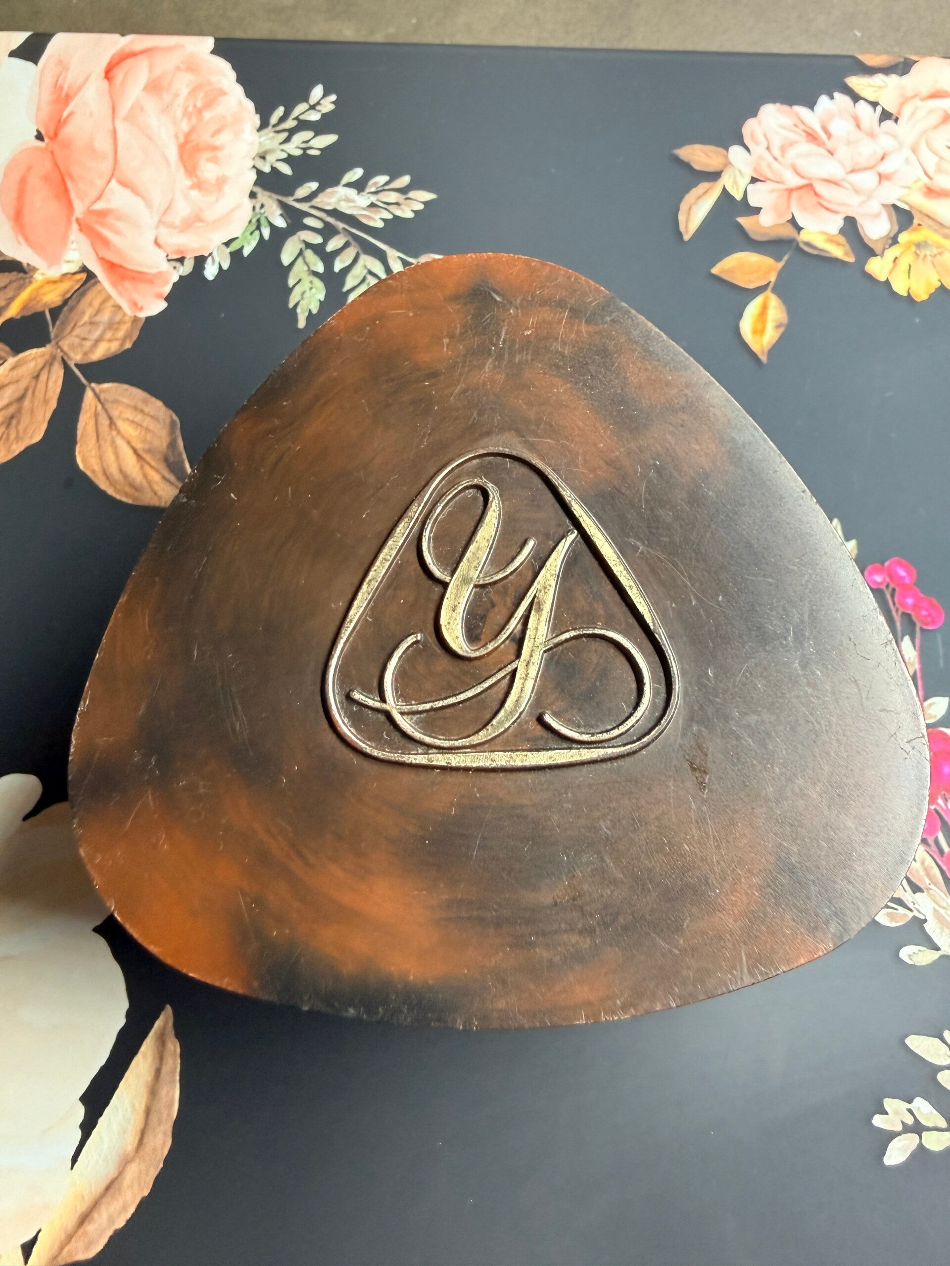 Vintage 1940's Yardley of London Faux-tortoiseshell Bakelite Powder Trinket Box