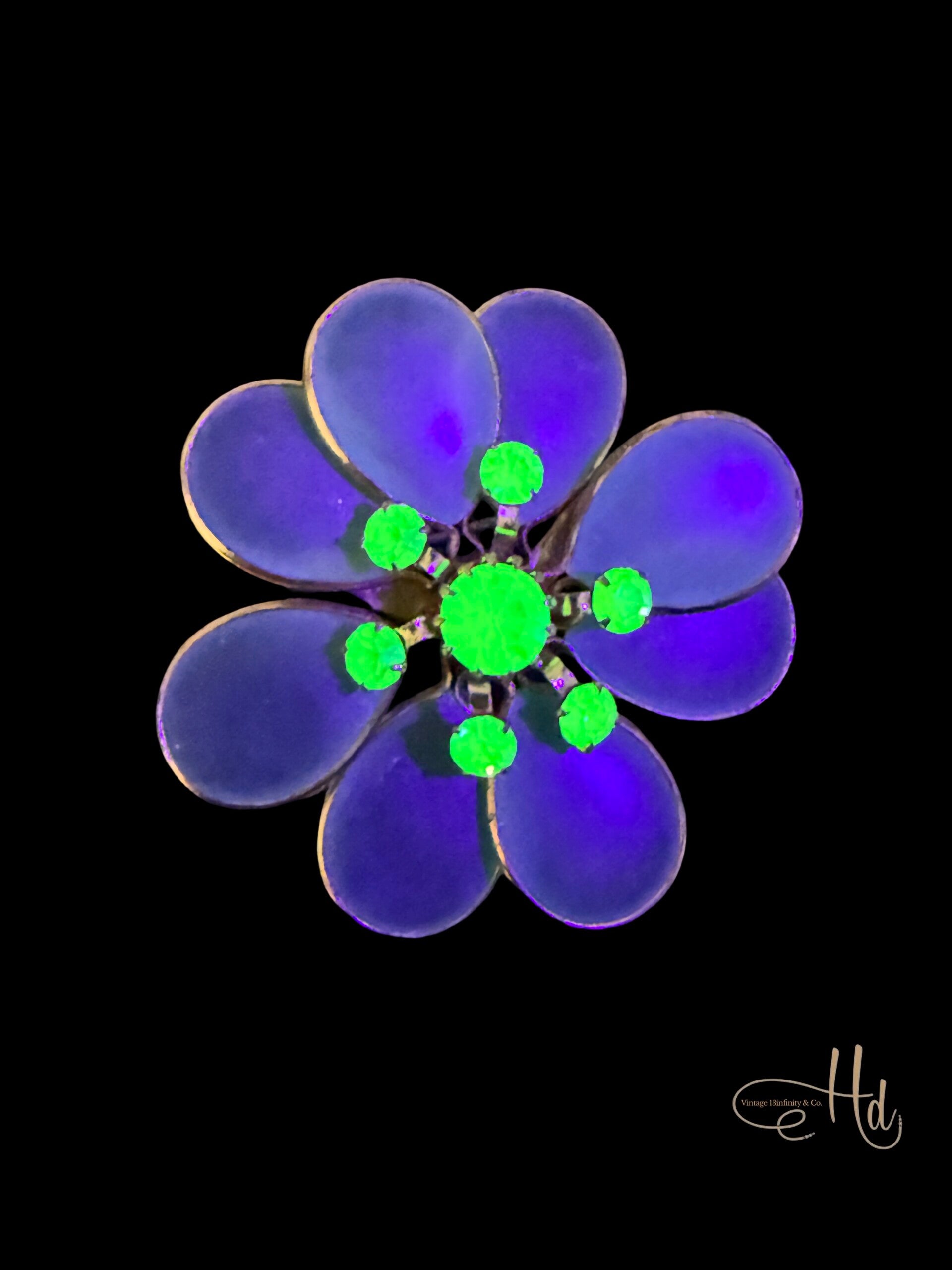 Glowing Mid-Century Vintage Uranium Glass Floral Brooch